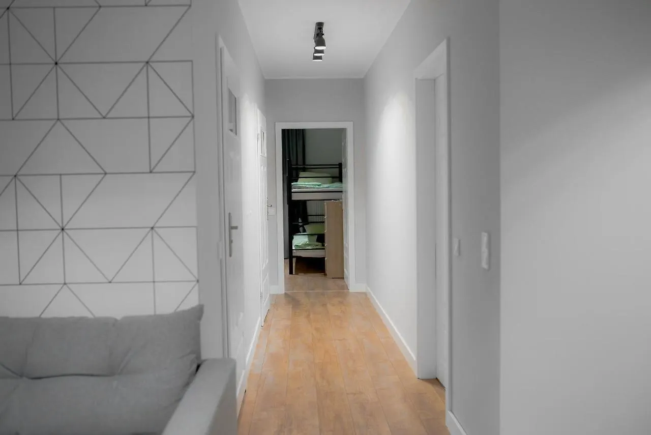 Crystal Guesthouse Warsaw Hostel